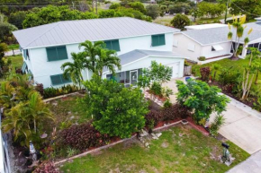 Skyline Breeze - Jensen Beach Family Getaway